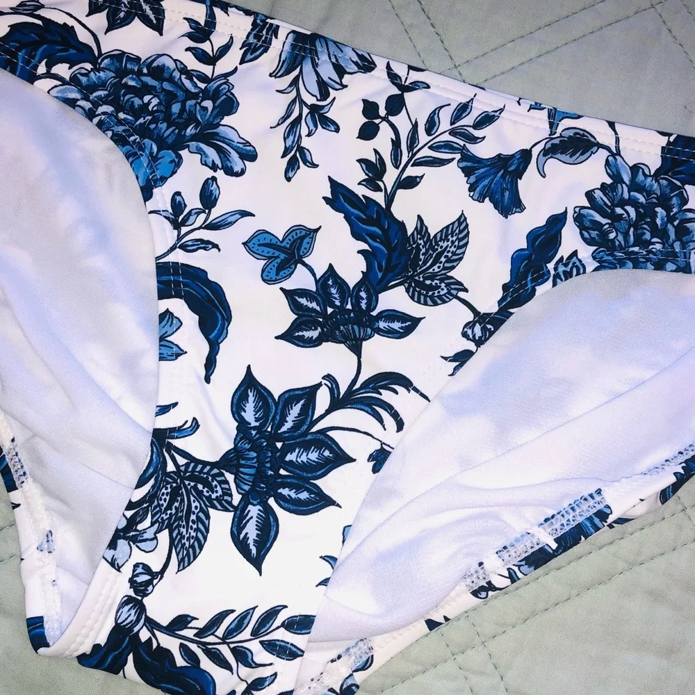 Ralph Lauren bikini bottom (4) - Picture 3 of 5